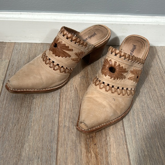 Jeffrey Campbell Woven Mules / Anthropologie size 8 - Picture 6 of 13